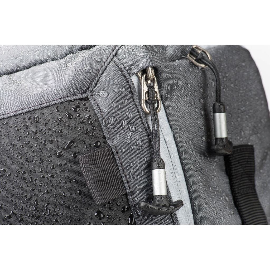 Think Tank Photo Cross 10 Carbon Grey