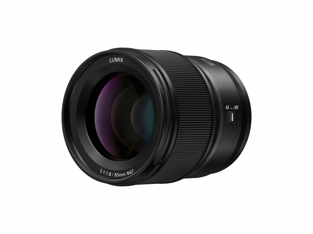 Panasonic LUMIX S 85mm F1.8  L-Mount