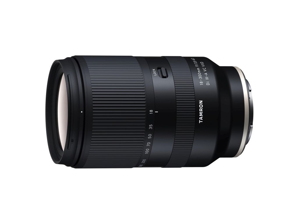 Tamron 18-300mm 1:3,5-6,3 Di III-A VC VXD für Sony E-Mount